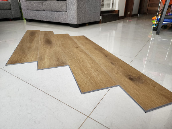 Caja piso laminado 6pz 2.487m2 5mm con 1mm EVA bajoalfombra