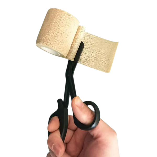 Tijeras uso rudo paramedico enfermería con llave oxigeno