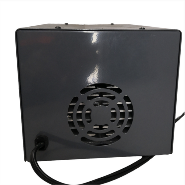 Fuente de Poder Regulada de 0 a 15 STEREN PRL-25 Gris Usado