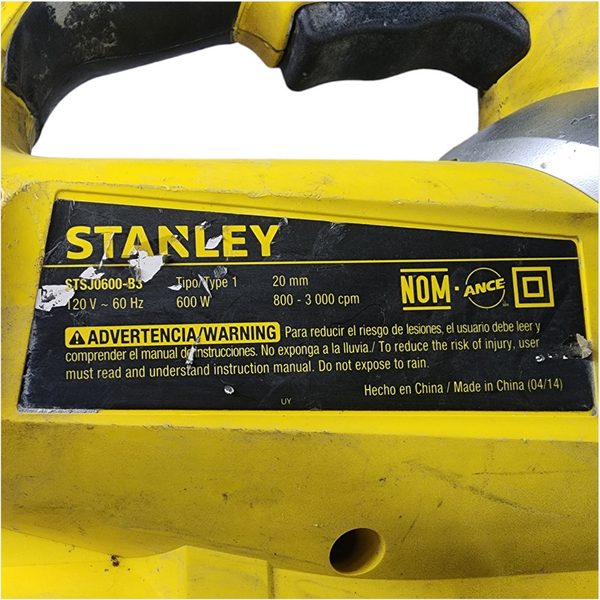 Sierra Caladora STANLEY STSJ0600-B3 120V 600W Usada