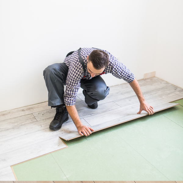 Caja piso laminado 15pz 3.297m2 4mm con 1mm EVA bajoalfombra