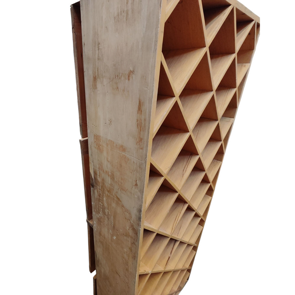 cava para exhibición Usado 72 x33 x70 cm