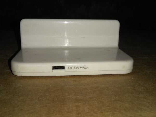 Base Cargadora Usb Y Conector Lightning