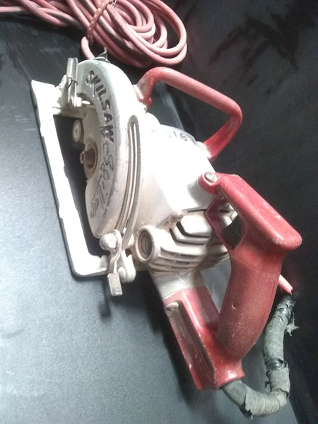 SIERRA CIRCULAR HD77M SKIL SAW 7 ¼” usada