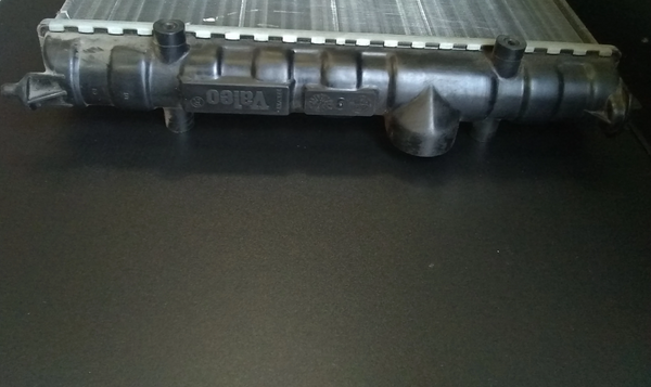 Radiador VW de agua para Golf A3 Y JETTA A3 93-99 c/ detalles