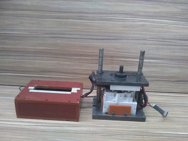 Equipo industrial base calentador y consola de prueba