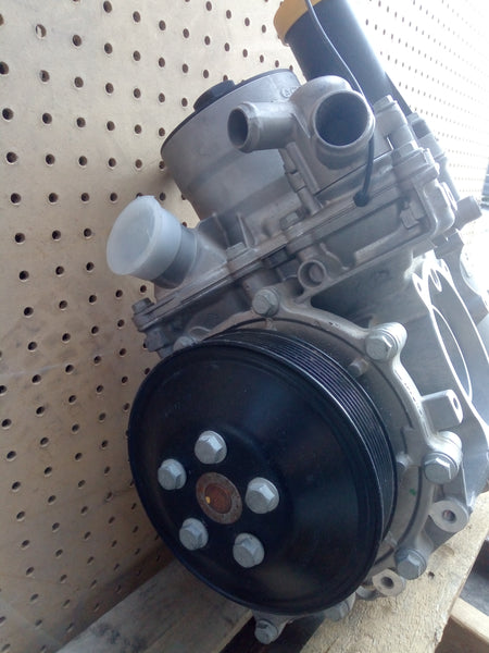 Hengst Zgs003 Housing Filtro De Aceite Detroit Termostato Y Bomba De Agua