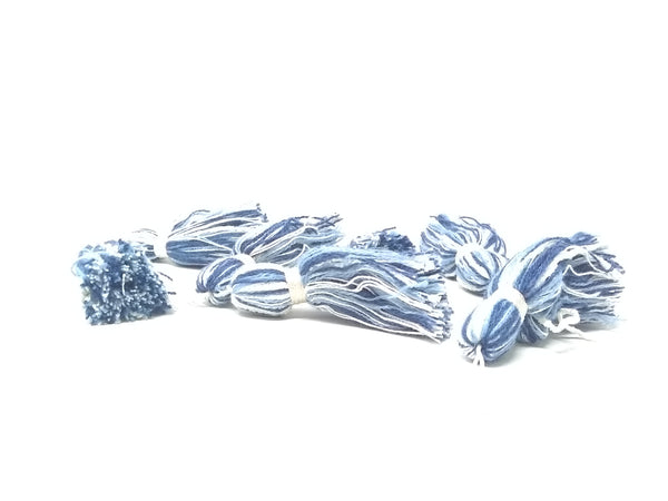 Paquete 100 Piezas Moño 1.5 Hilo Estambre Borla Azul Blanco