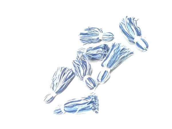 Paquete 100 Piezas Moño 1.5 Hilo Estambre Borla Azul Blanco