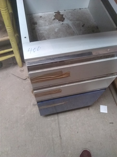 Archivero de metal