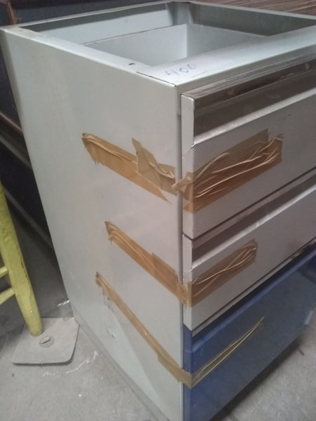 Archivero de metal