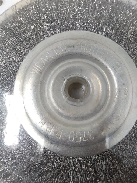 Carda Cepillo Alambre De Acero 6 X 1/2 Pulgadas Para Esmeril Grillo