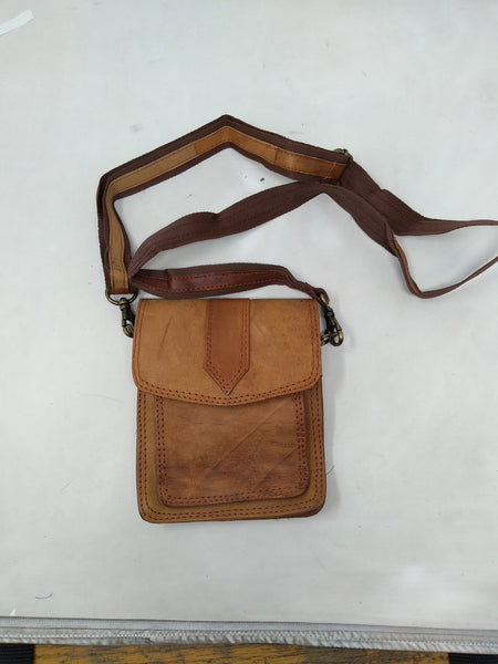 BOLSA CHICA BANDOLERA MARICONERA DE PIEL PARA HOMBRE