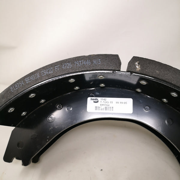 ZAPATA DE FRENOS. MARCA BENDIX. 37.1CM LARGO. 19.2CM ALTO
