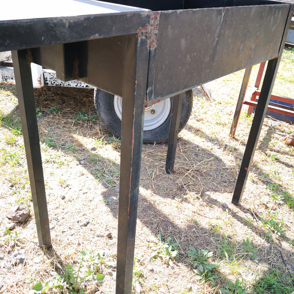 Asador De Carbon Con Sistema Parrilla De Elevacion Usado