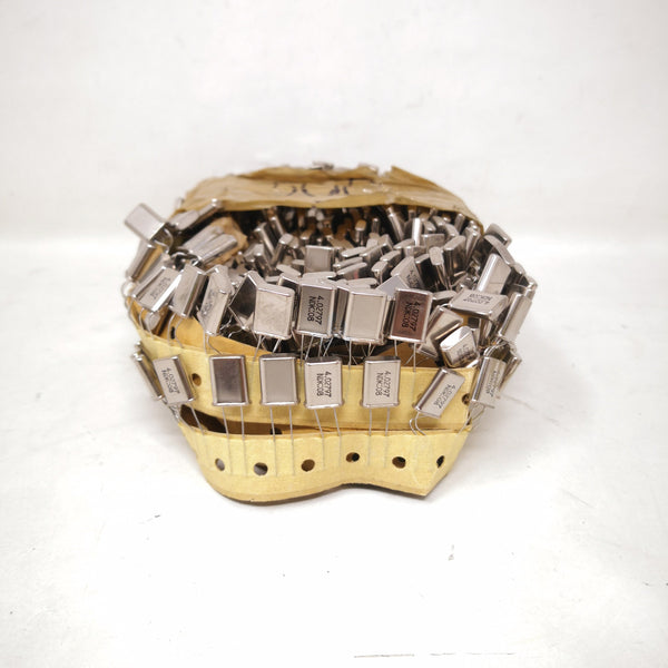 Paquetes de capacitores 4.02787 de 200 Pzas