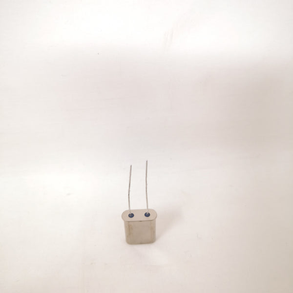 Paquetes de capacitores 4.02787 de 100 Pzas