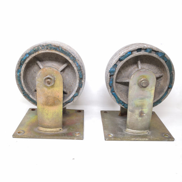 Par llantas Uso rudo rodajas metálicas 14 cm 500kg usado