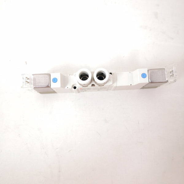 Electrovalvula solenoide 2 puertos smc VQZ1321 5M01 C6 X555