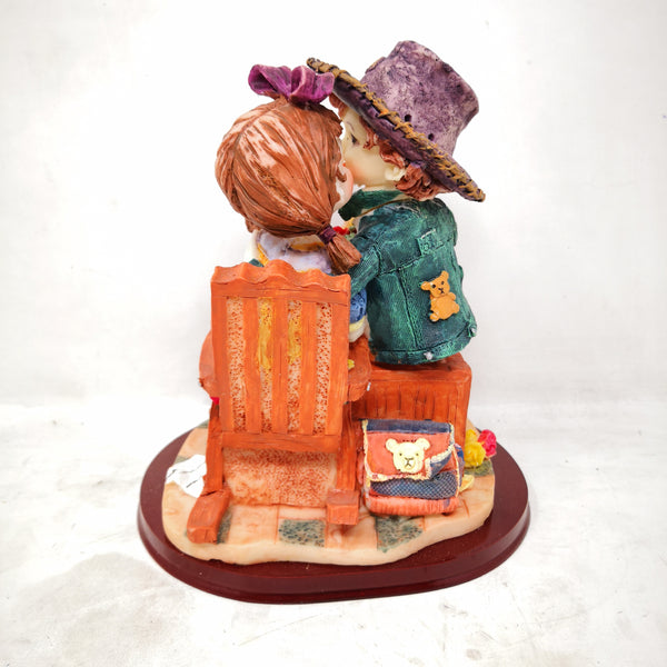 Figura Adorno Regalo Pareja Amorosa Poliresina