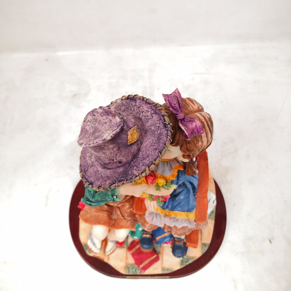 Figura Adorno Regalo Pareja Amorosa Poliresina