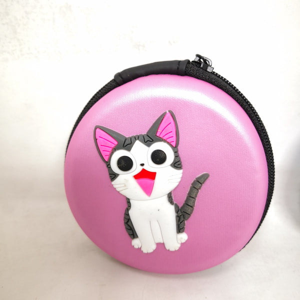 Estuche figuras infantiles y protector de cables cargador audífonos