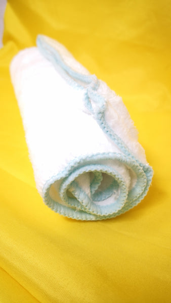 Toalla facial cuidado manos y rostro de bebe 100% poliester