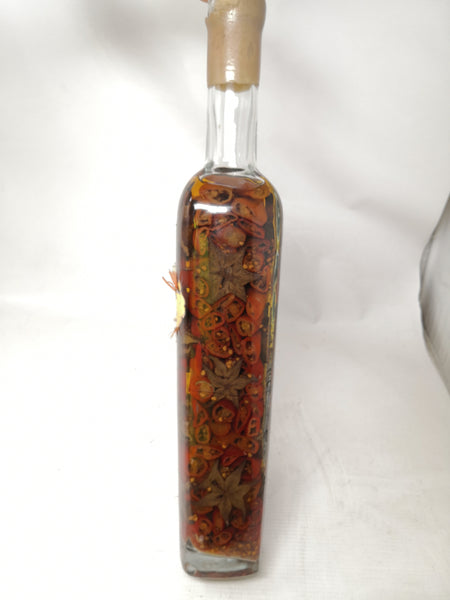 Botella Decorativa con Chiles en Conserva  Mediterranee by shonfelds