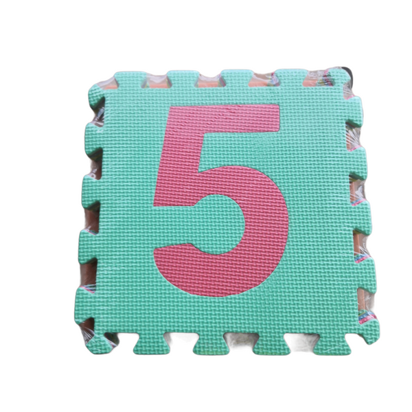 Tapete Foamy Armable 31X31 x .08  Cm Infantil 10 Pza Figuras