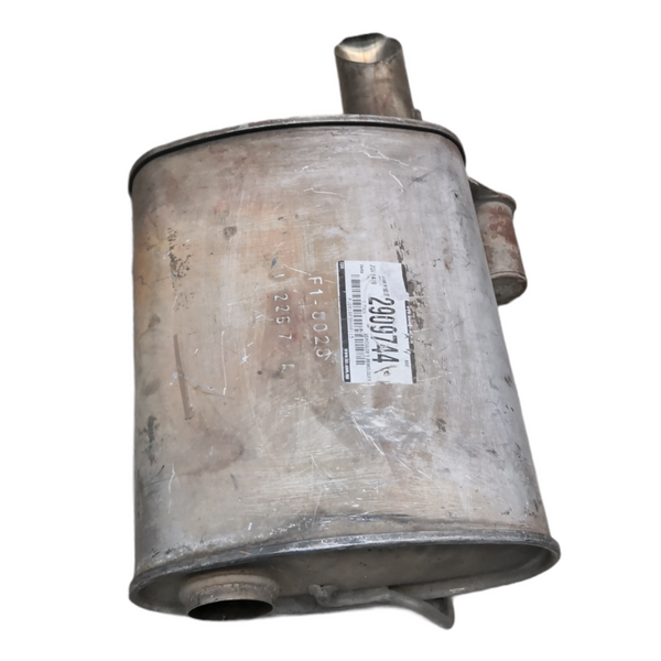 Mofle Silenciador Seminuevo Auto F1- 8028