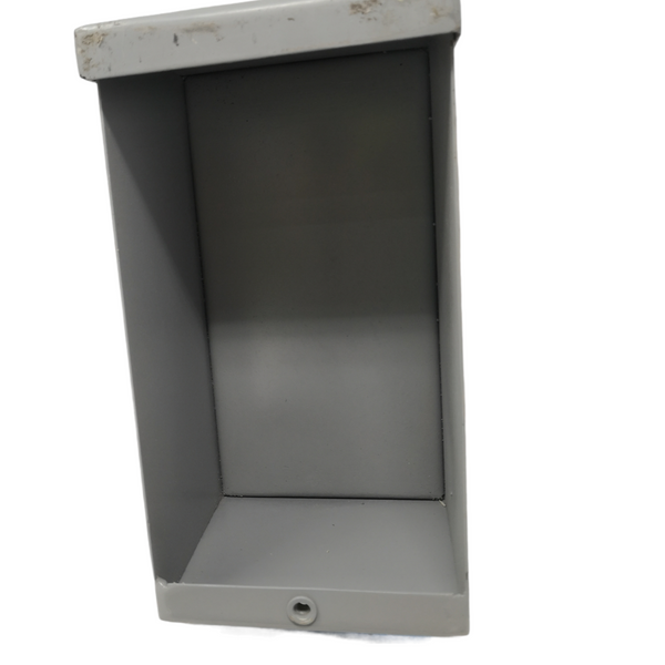 Caja de Metal 14.5cm x 16cm x 26cm