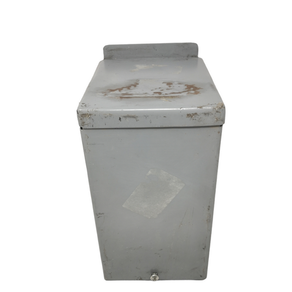 Caja de Metal 14.5cm x 16cm x 26cm