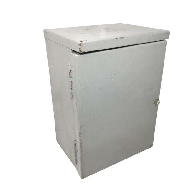 Caja Gabinete Metálico multifuncional 26x19x 36cm usado