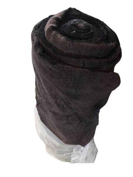 Tela borrega afelpada rollo 1.50m x 25m.