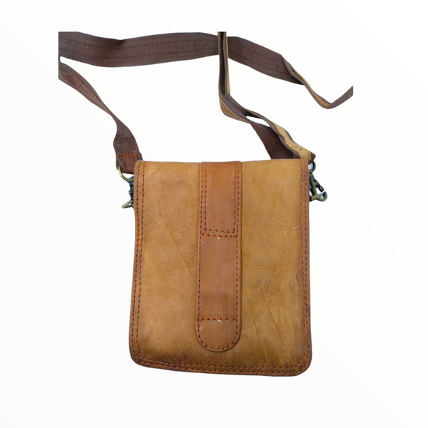 BOLSA CHICA BANDOLERA MARICONERA DE PIEL PARA HOMBRE