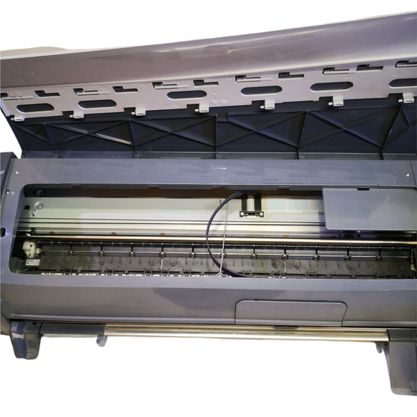 Plotter hp designjet 130 C7791C usada remate