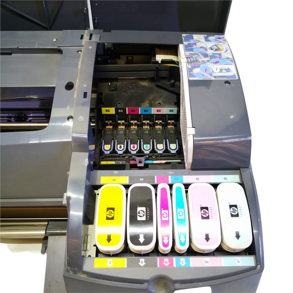 Plotter hp designjet 130 C7791C usada remate