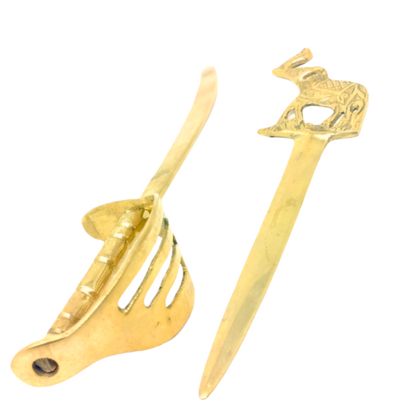 Figuras De Bronce Espadas Y Herradura Decoracion