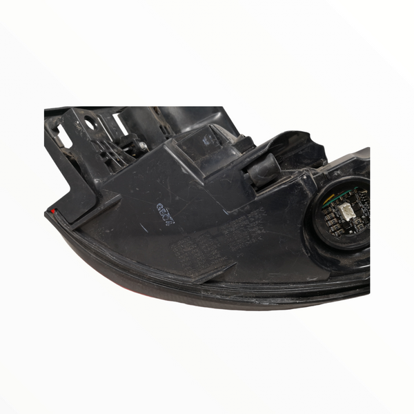 Calavera derecha Mazda Cx5 2017 -21