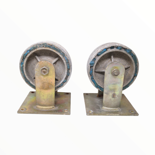 Par llantas Uso rudo rodajas metálicas 14 cm 500kg usado