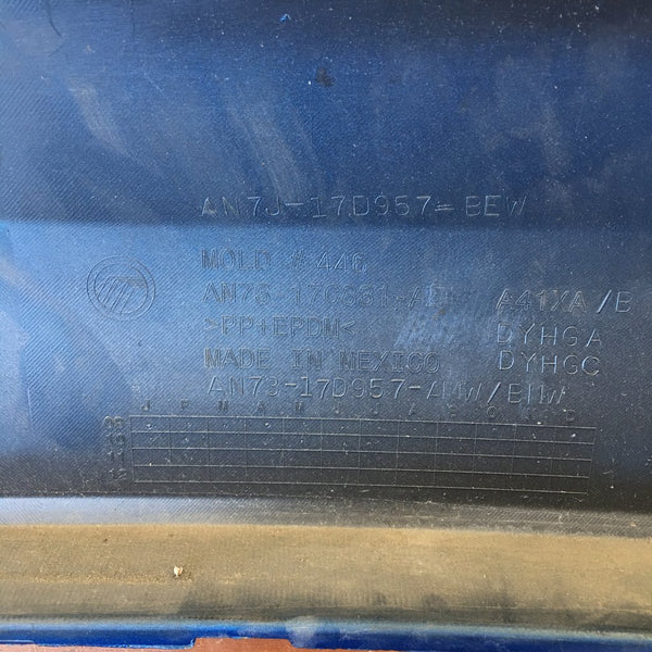 Defensa Delantera Ford Taurus Detalles Esteticos