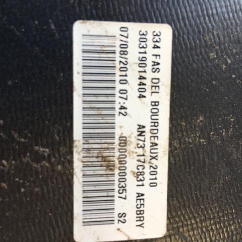 Defensa Trasera Taurus 2004-07 Con Detalles Esteticos